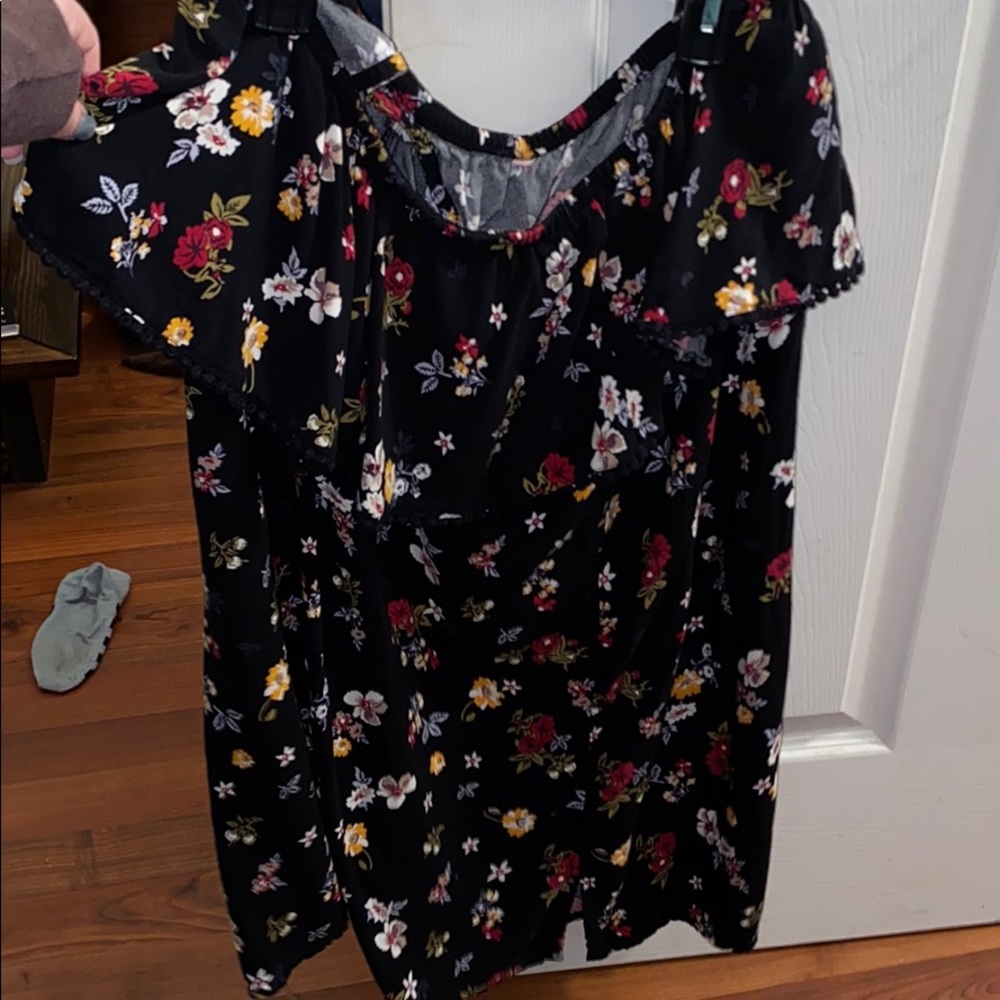 Off the shoulder dress/plus size shirt
